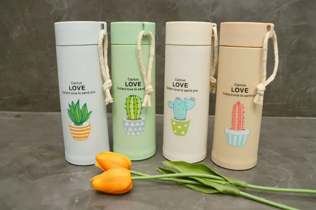 Termo con diseño de cactus 