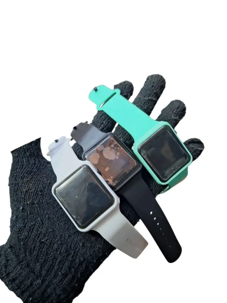 Reloj digital de goma