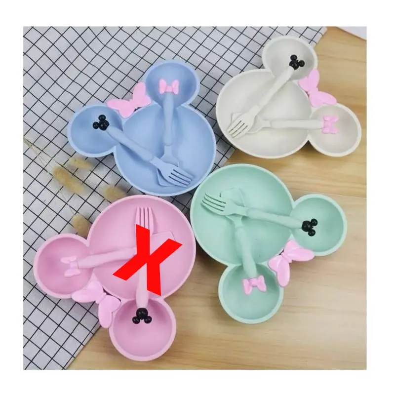 Plato en forma de Mickey mouse