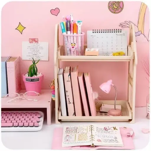 Estante plástico con forma de casita